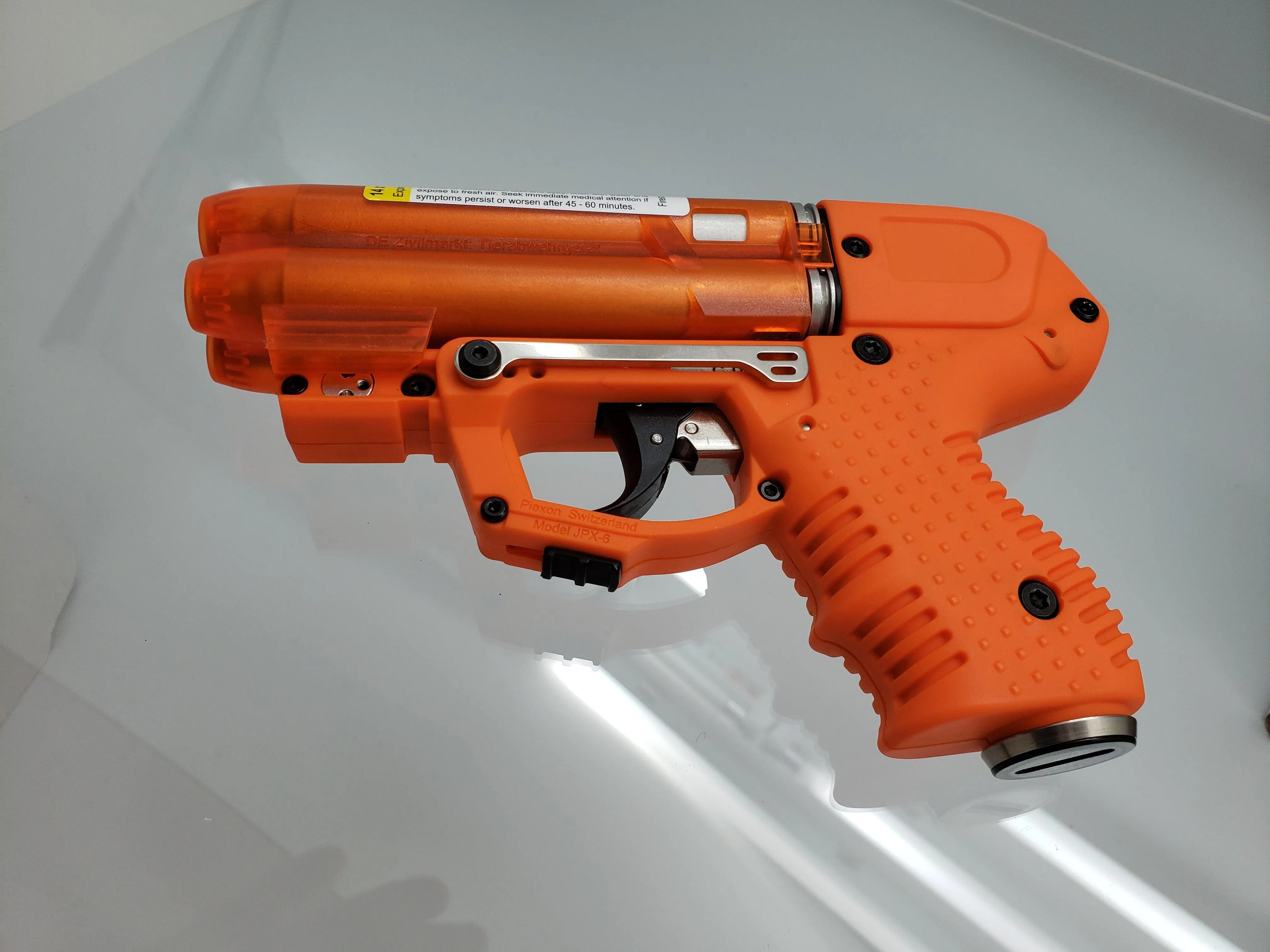 FIRESTORM JPX 6 Compact 4 Shot Pepper Gun Orange with Laser